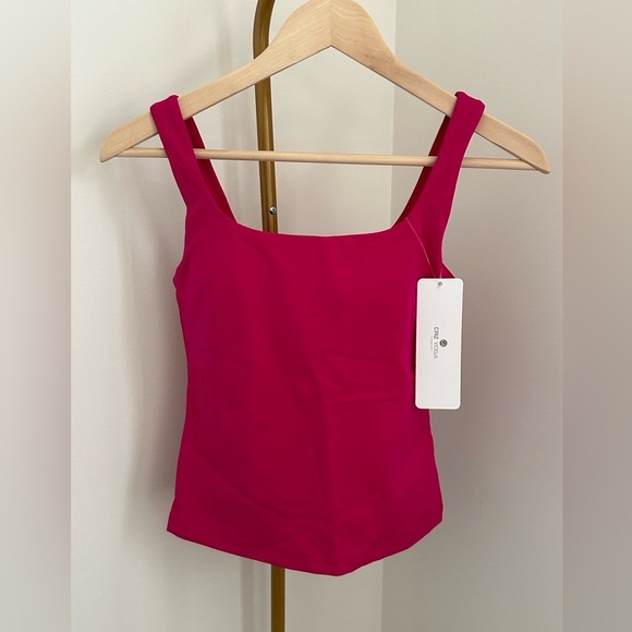 Butterluxe Waist Length Built-in Bra Tanks U Neck - Picture 4 of 5